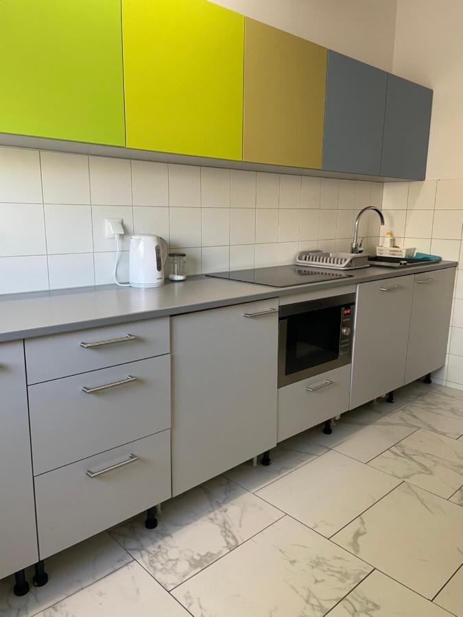 Stacja Rembertow Apartment Varşovia Exterior foto