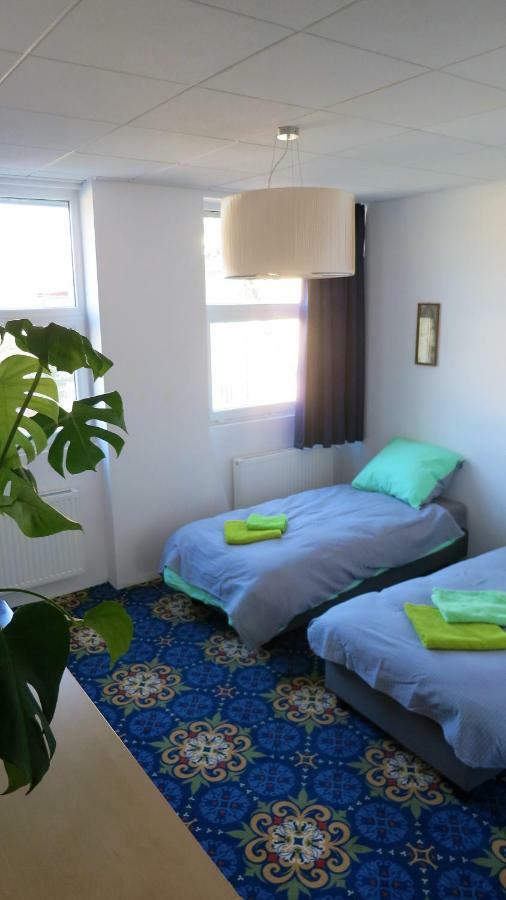 Stacja Rembertow Apartment Varşovia Exterior foto